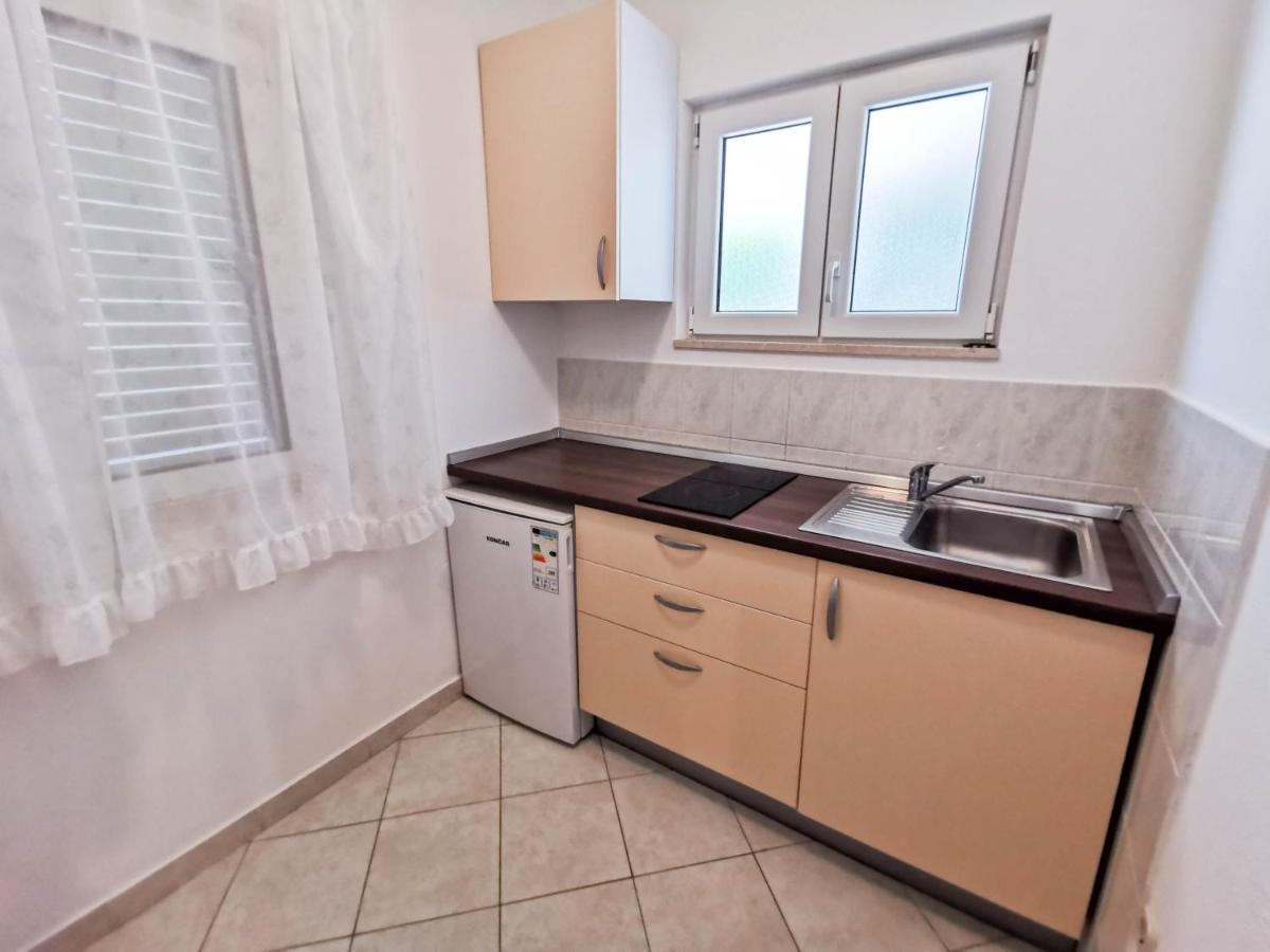 Apartments Patrick Baška Voda Εξωτερικό φωτογραφία